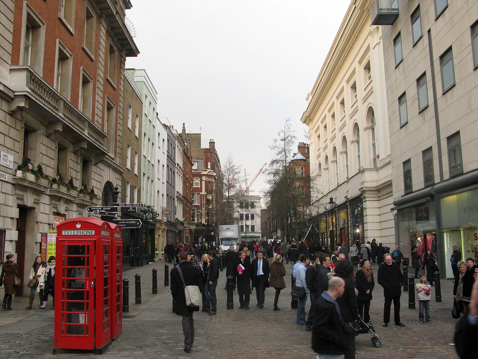 St Paul's Cathedral vista da Tate Modern, Londres